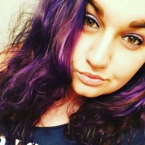 Meet your Posher, Nikki